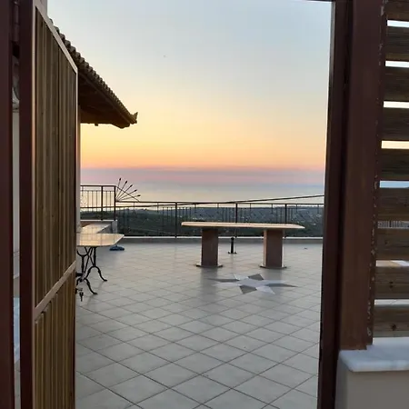 -Tsiakos Apartment- In Vryses Kyparissia Exterior foto