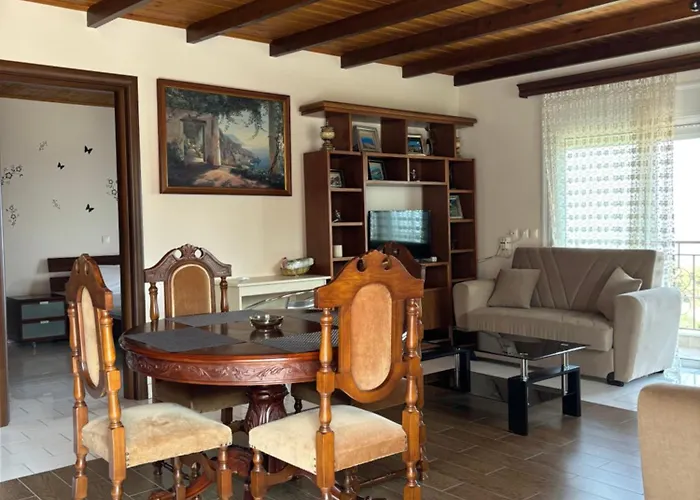 -Tsiakos Apartment- In Vryses