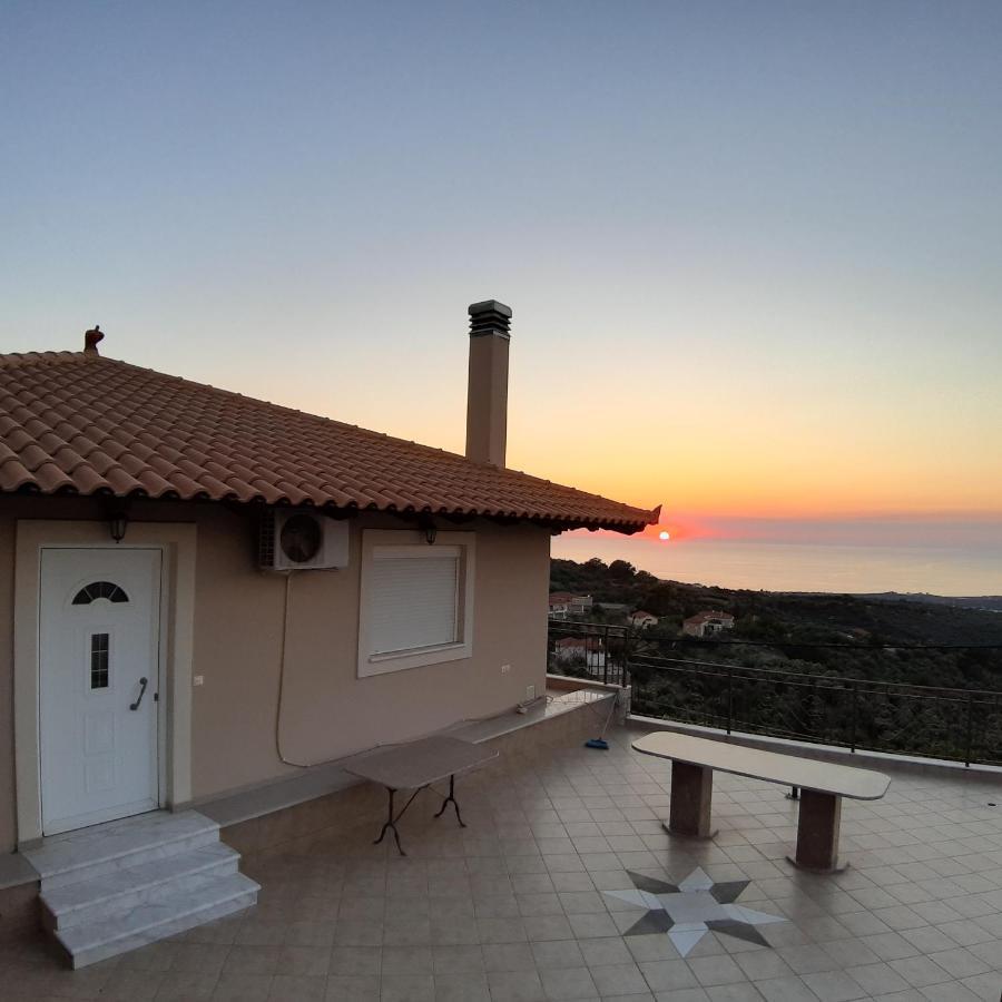 -tsiakos Apartment- In Vryses Apartment Kyparissia