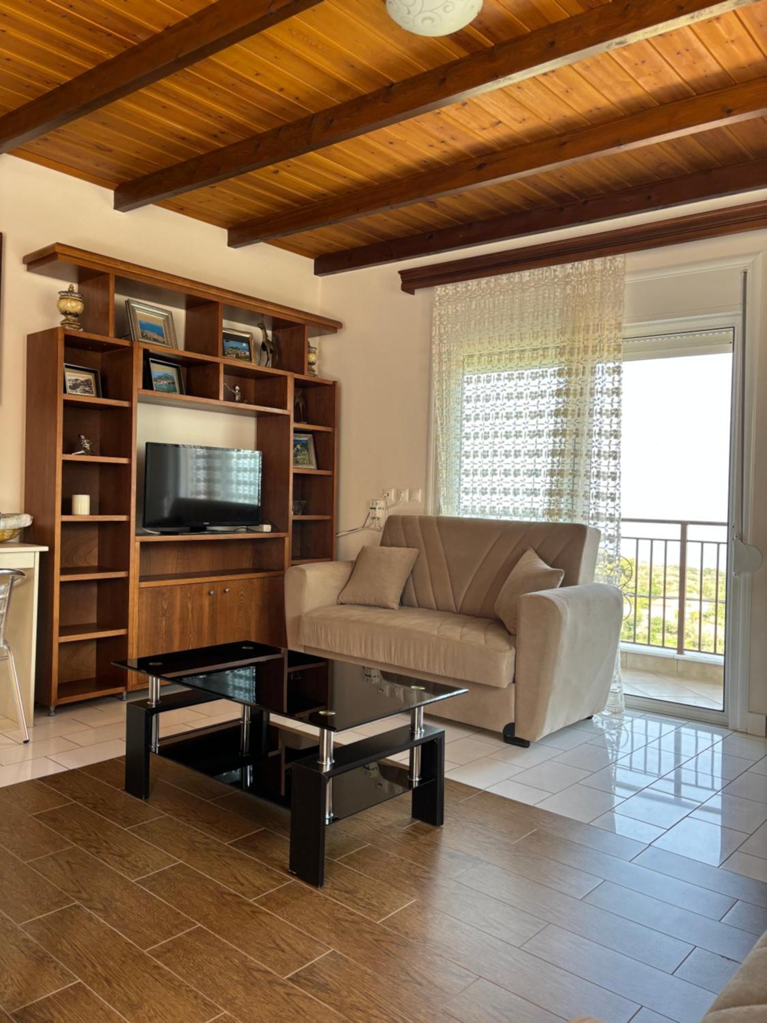 -tsiakos Apartment- In Vryses Апартаменты